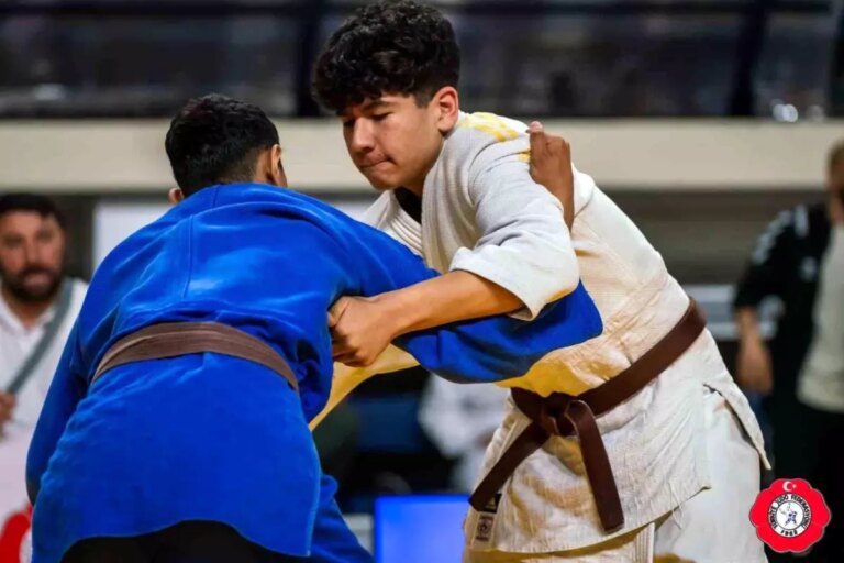 judocu-ahmet-bugra-kisa-milli-takima-davet-edildi-6w8zirO1.jpg