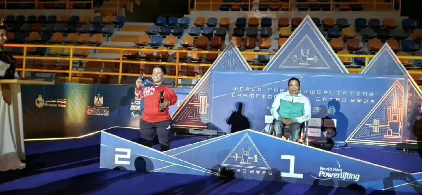 besra duman dunya bedensel engelliler halter sampiyonasinda gumus madalya kazandi yZftWbYy.jpg