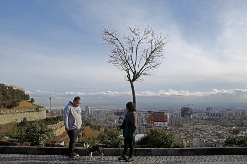 Tahran’da Günlük Hayat: Savaşın Etkileri Arasında Umut ve Endişe